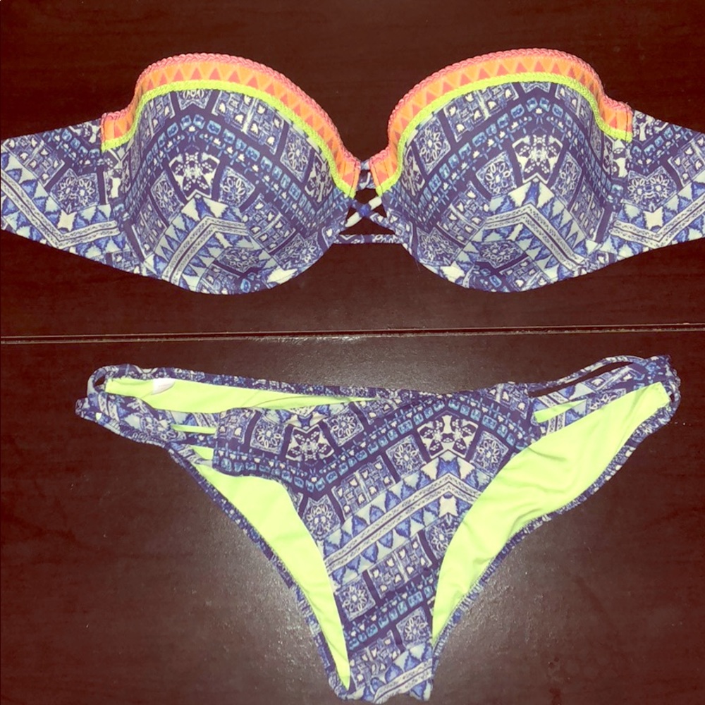 VICTORIA SECRET BIKINI